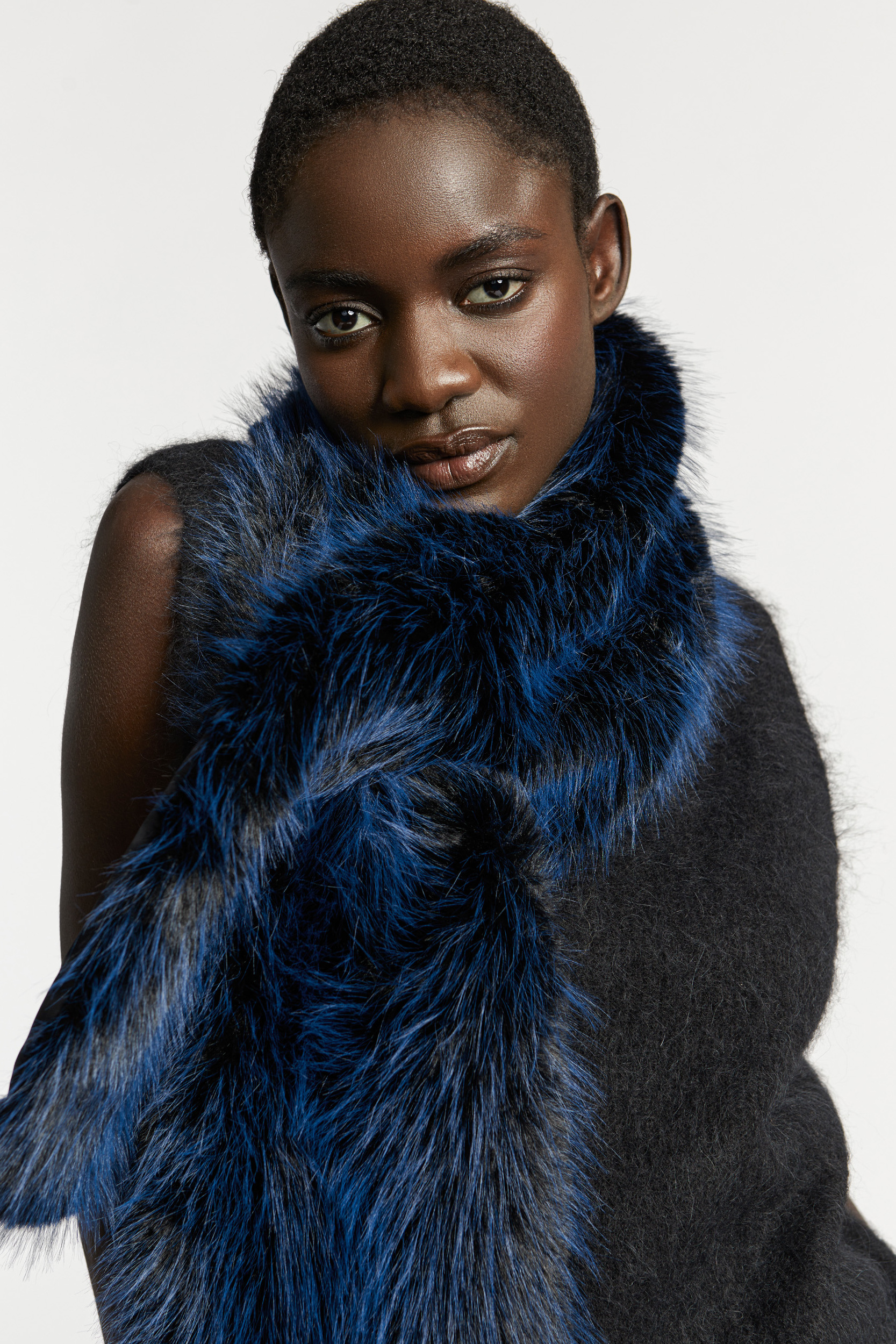 Faux fur scarf outfit sales