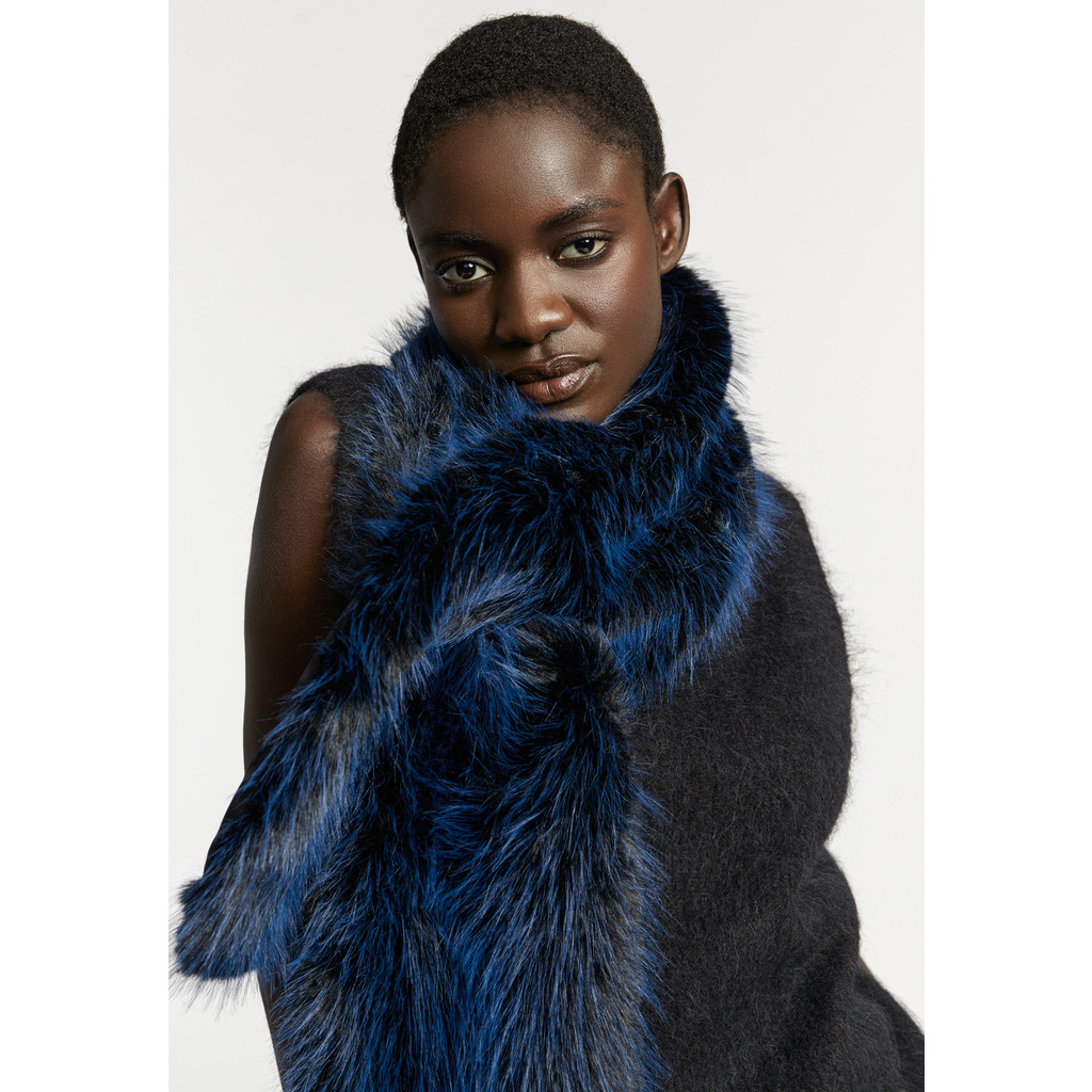 Faux fur scarf