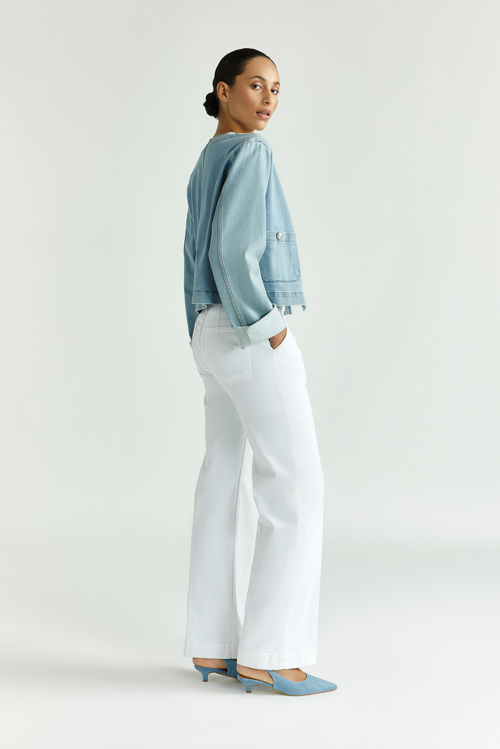 Jeansbroek met wijde pijpen