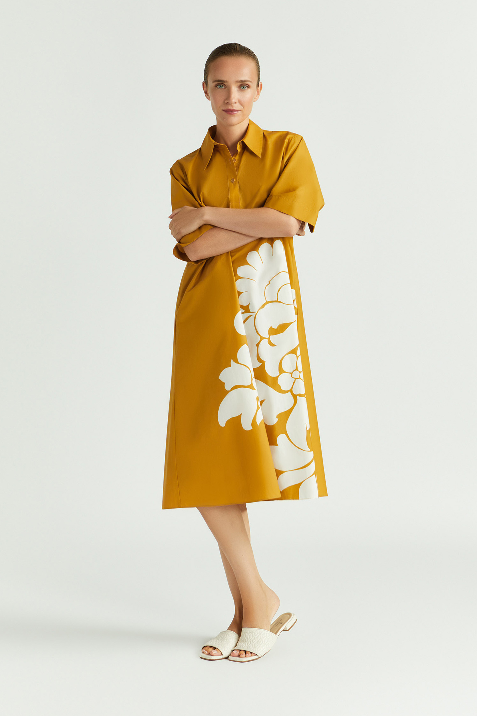 Robe en ligne A en coton avec imprimé