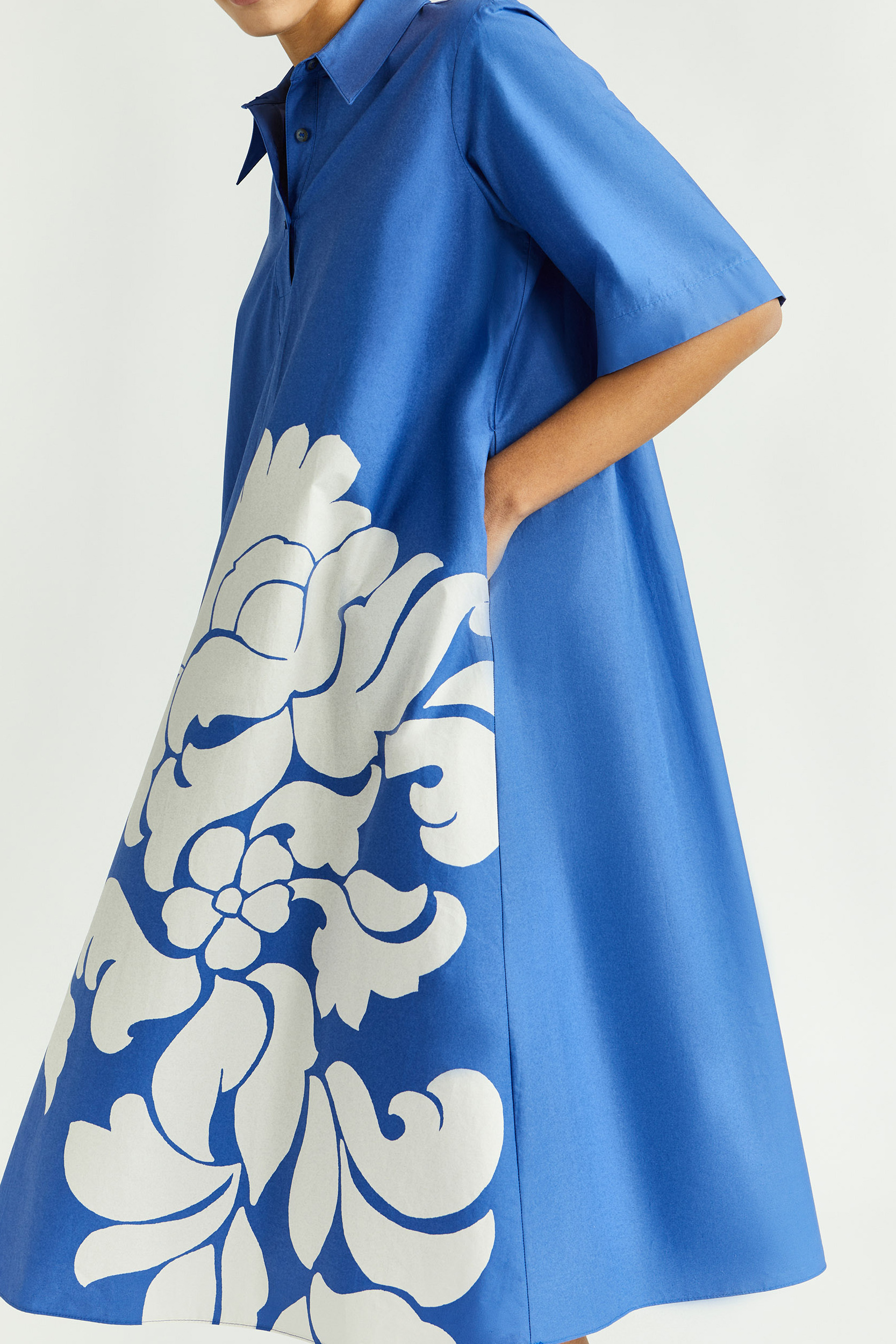 Robe en ligne A en coton avec imprimé