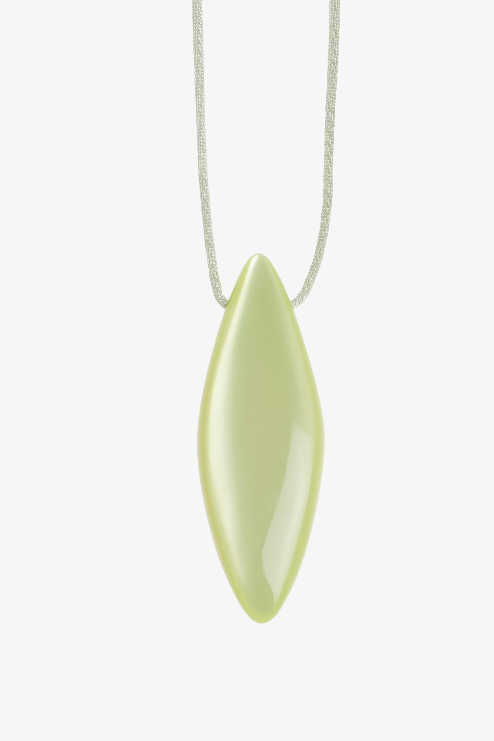 Collier avec pendentif original