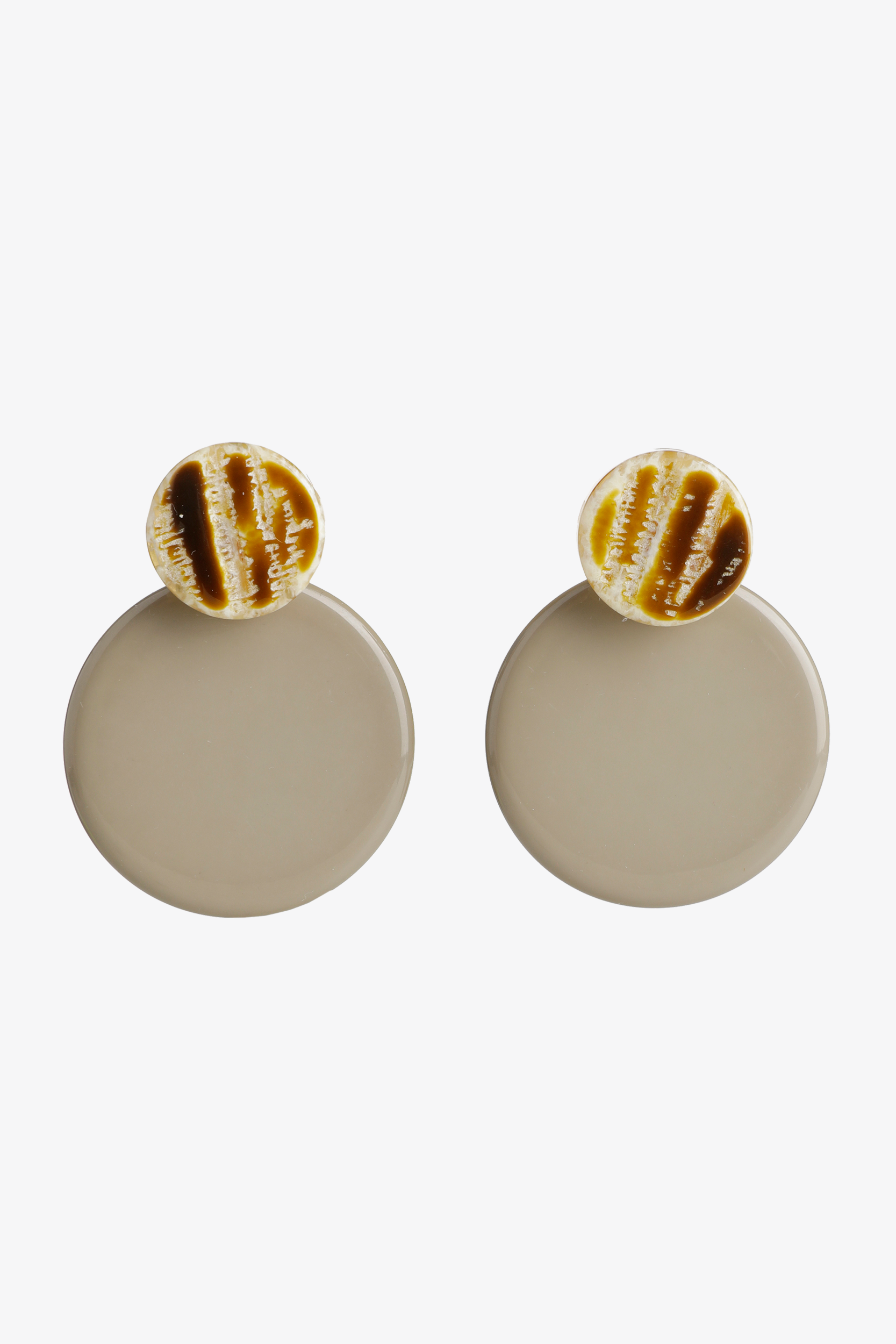 Boucles d’oreilles avec pendentifs originaux