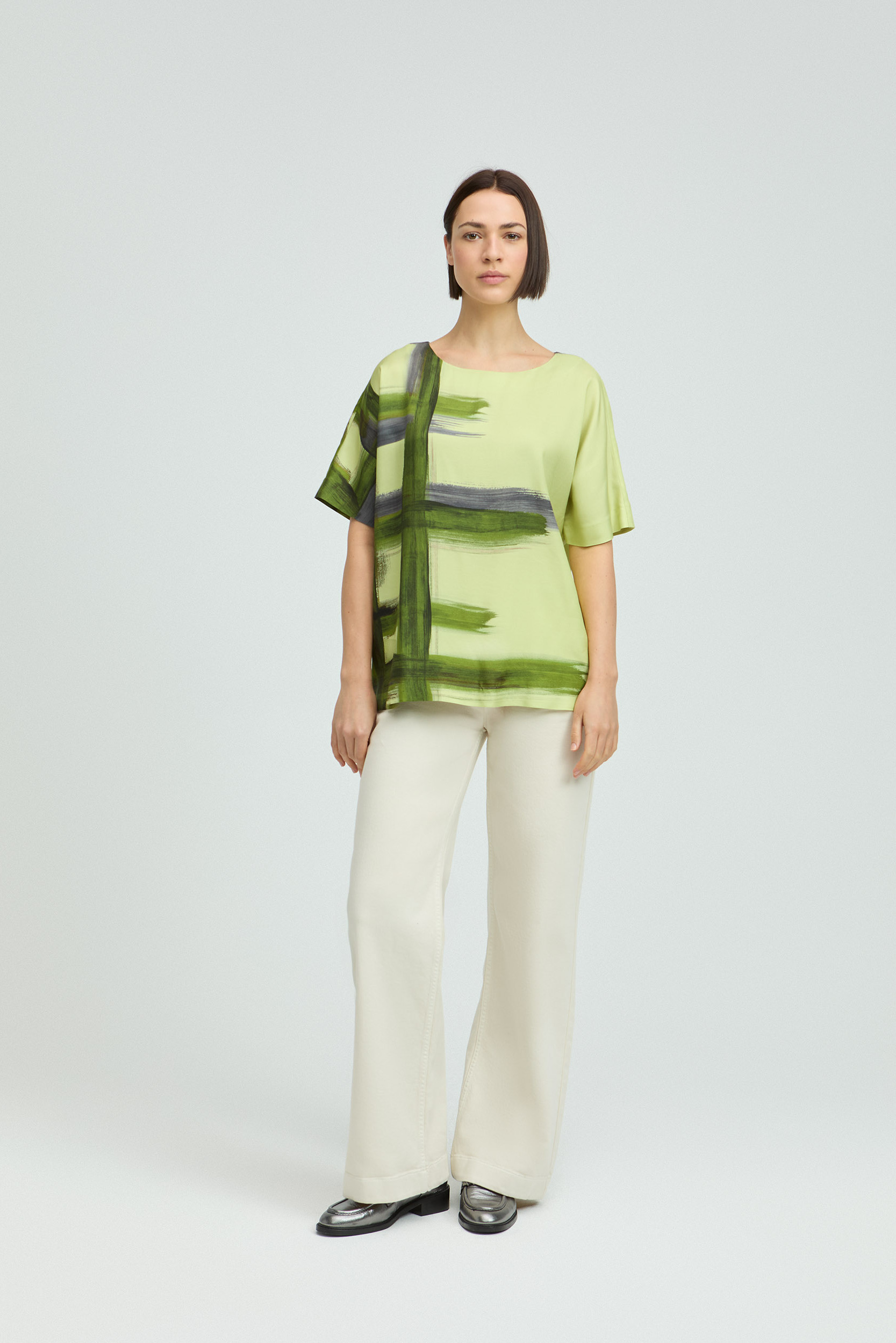 Blouse met asymmetrische print