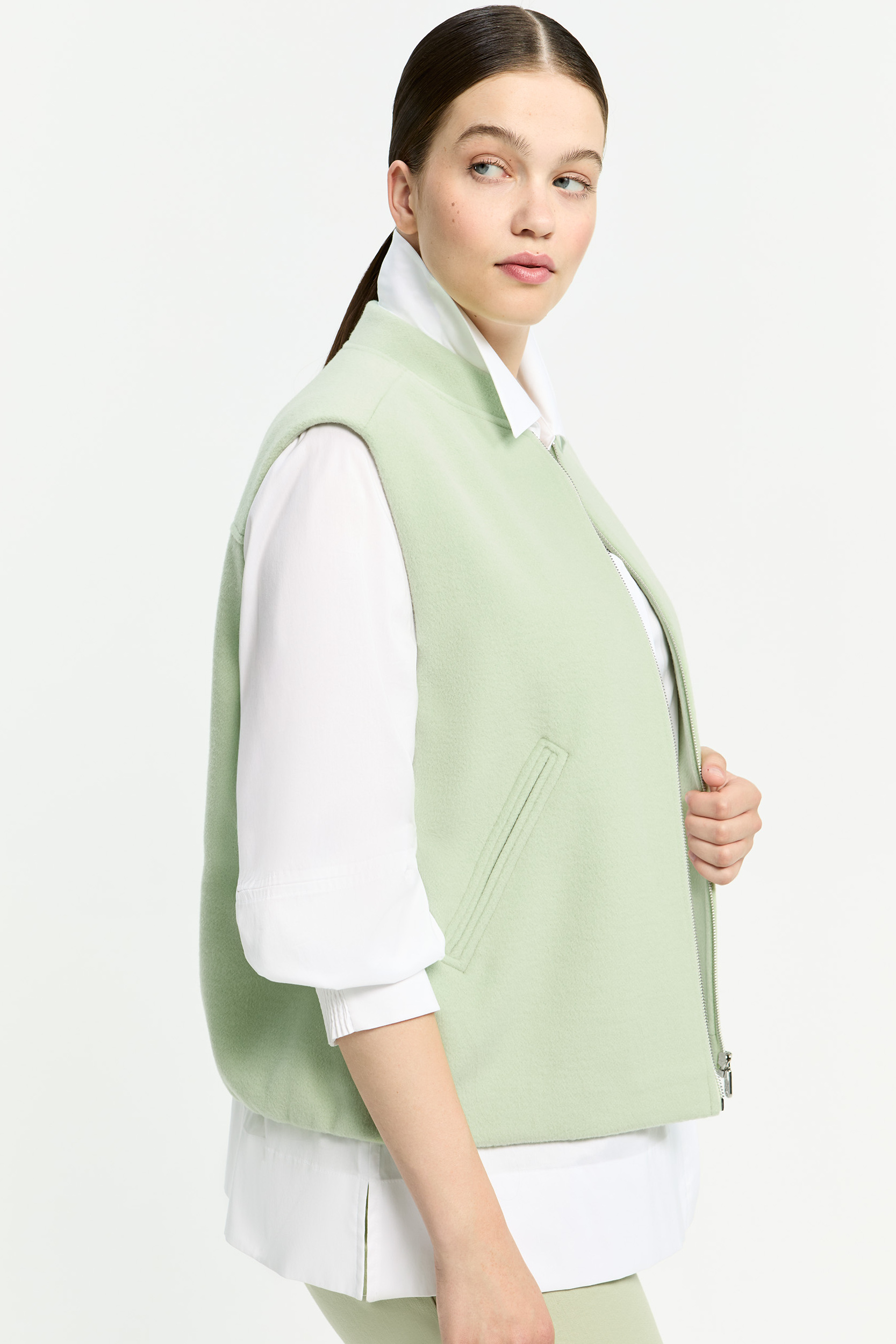 Ärmellose Bomberjacke mit Reißverschluss