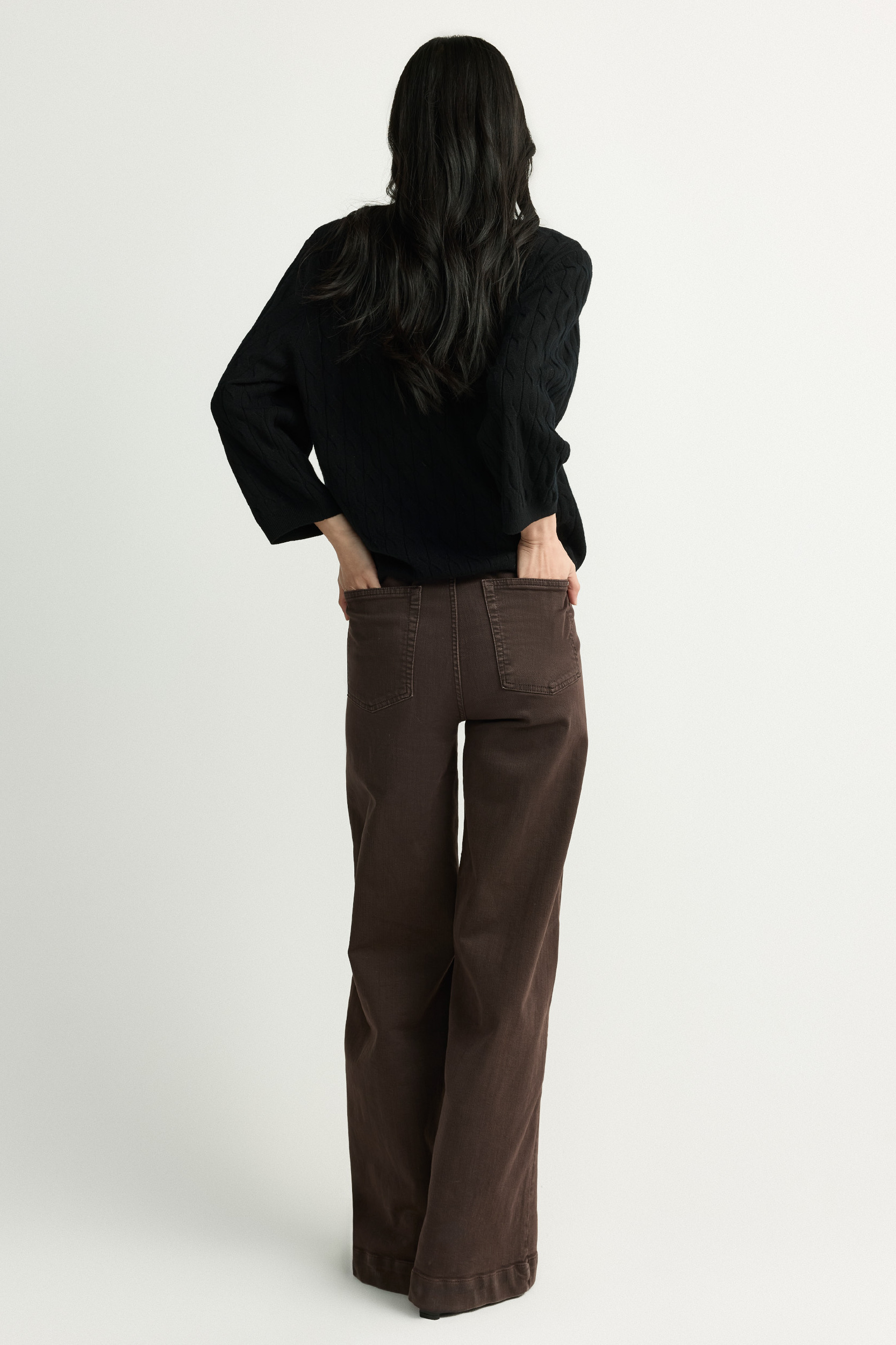 Wide-leg jeans