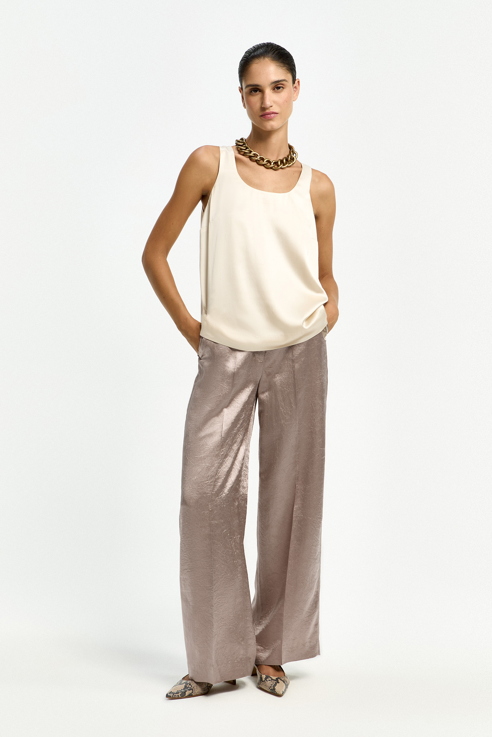 Broek met verfijnde plooien