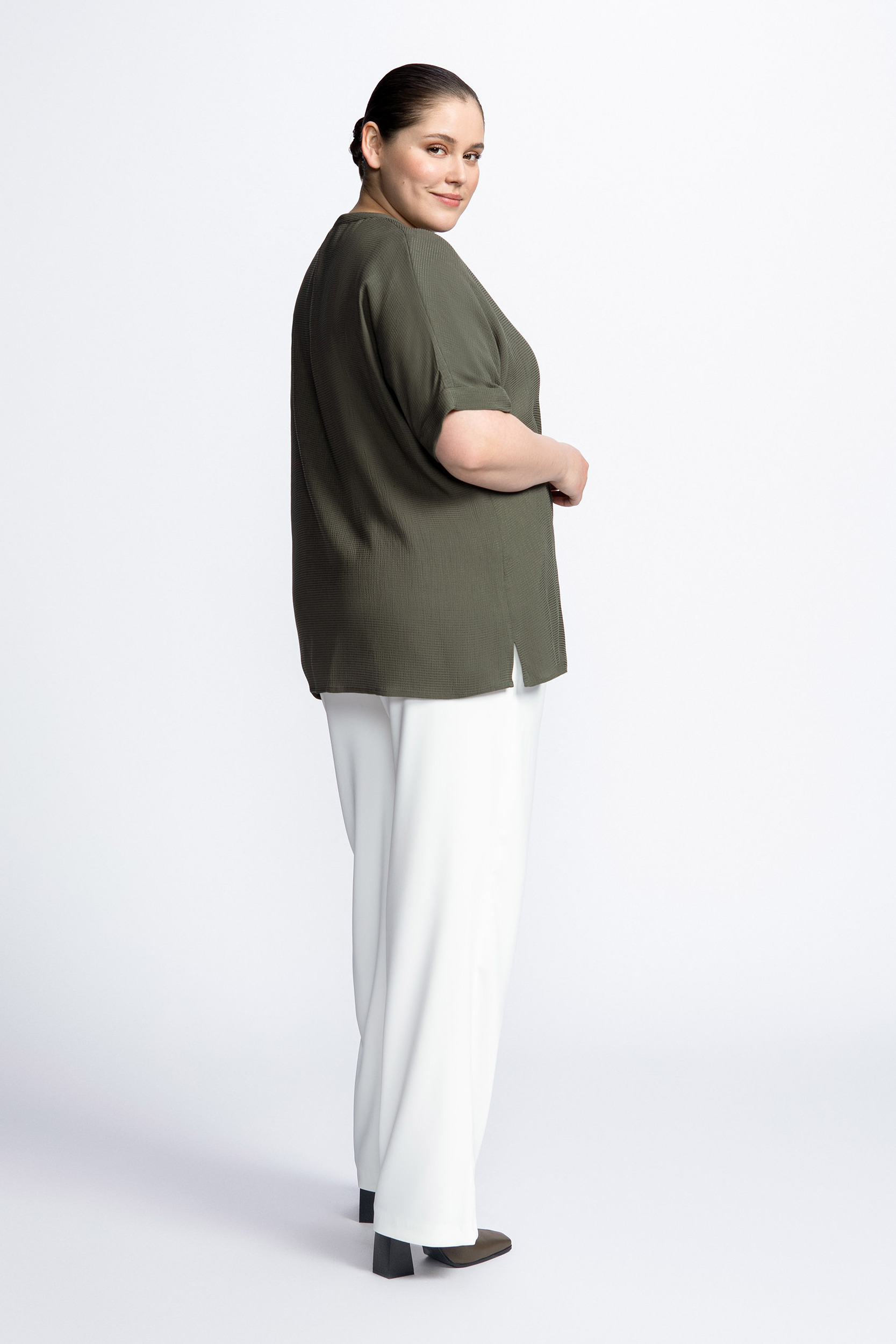 Kimonobluse mit V-Ausschnitt