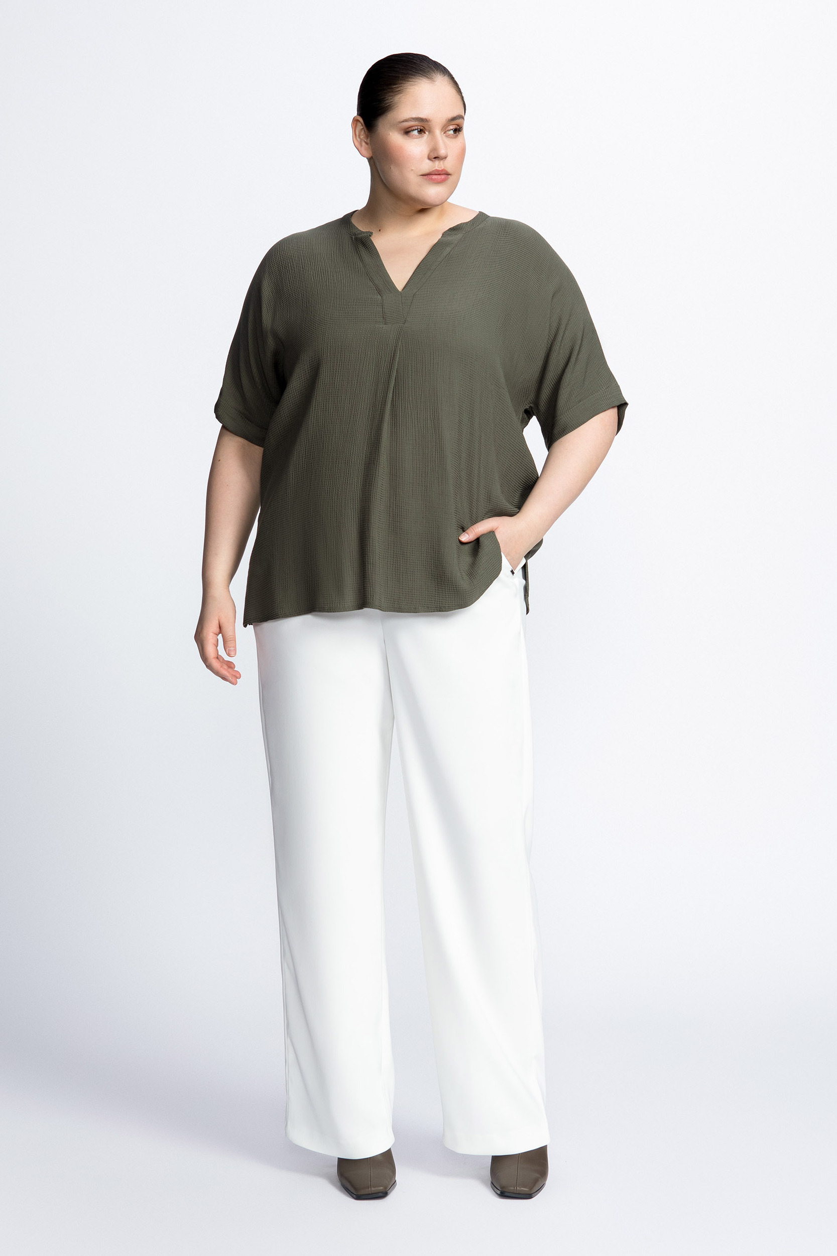 Kimonobluse mit V-Ausschnitt