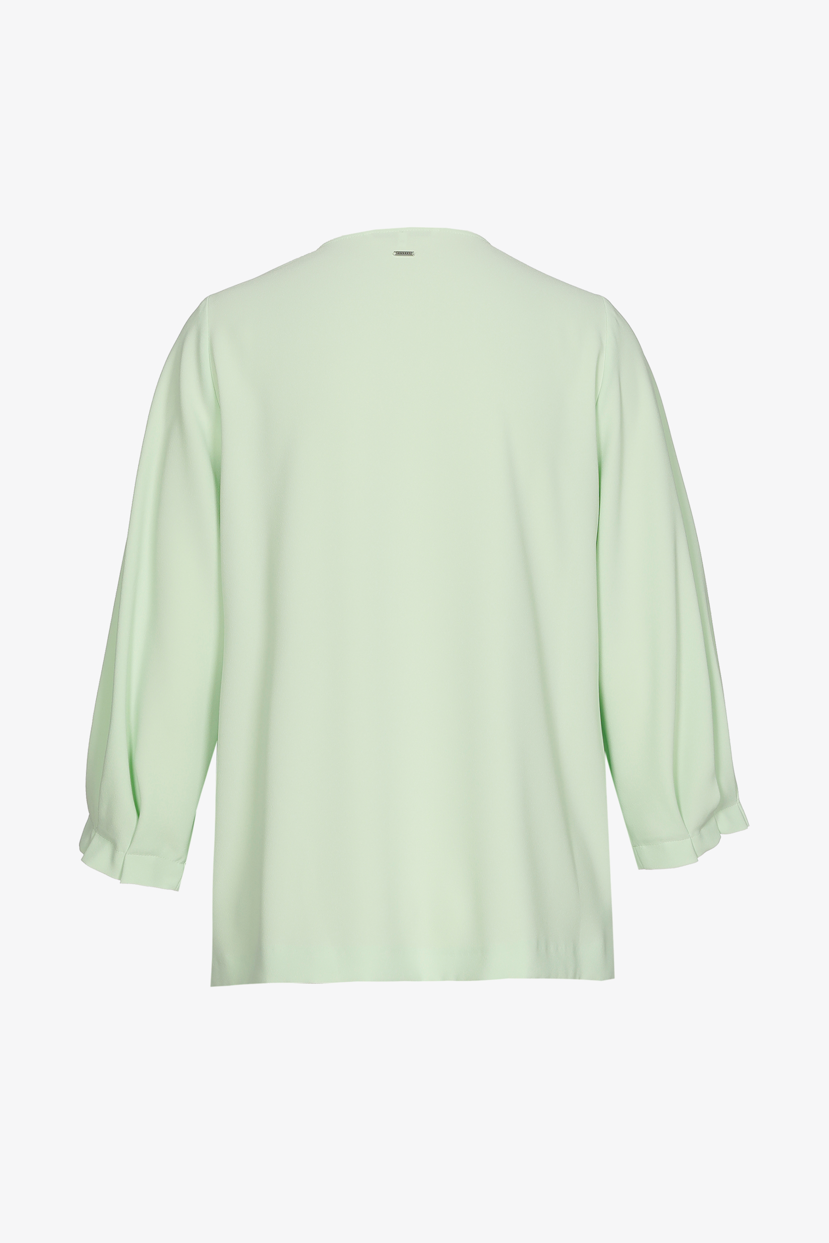 Blouse with elegant pleat detailing
