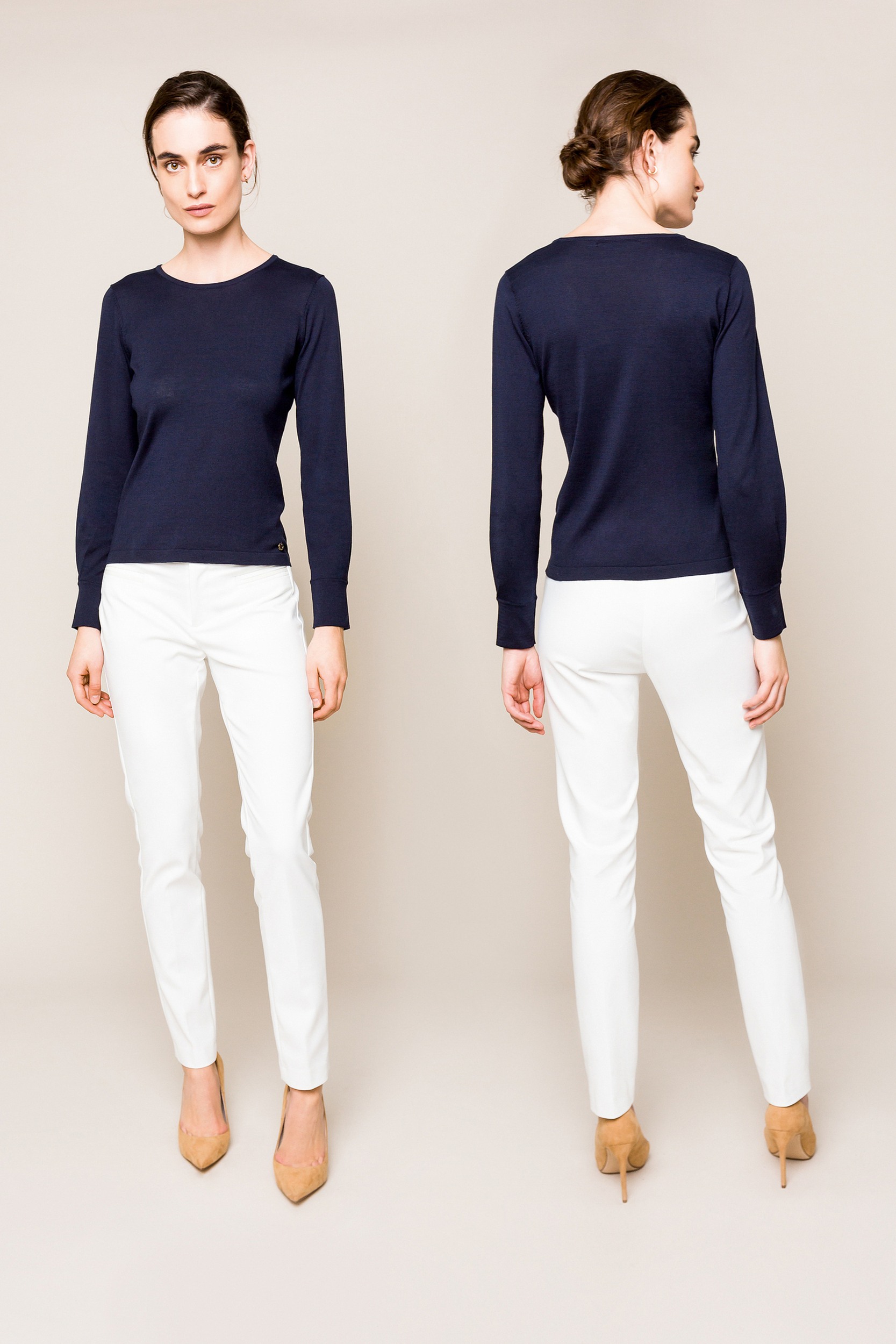 White cotton trousers with a slim fit