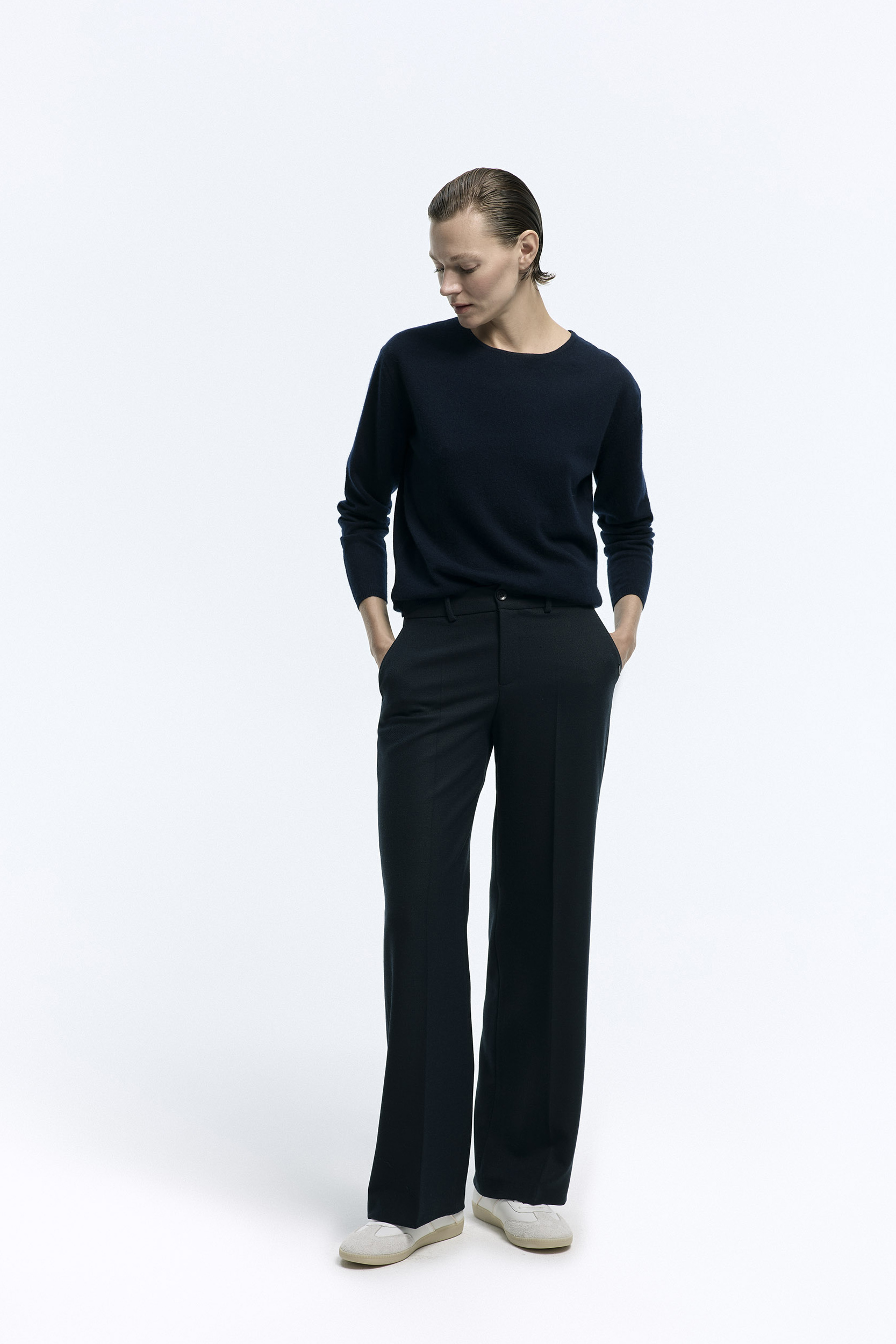 Pull en cachemire bleu marine à col rond