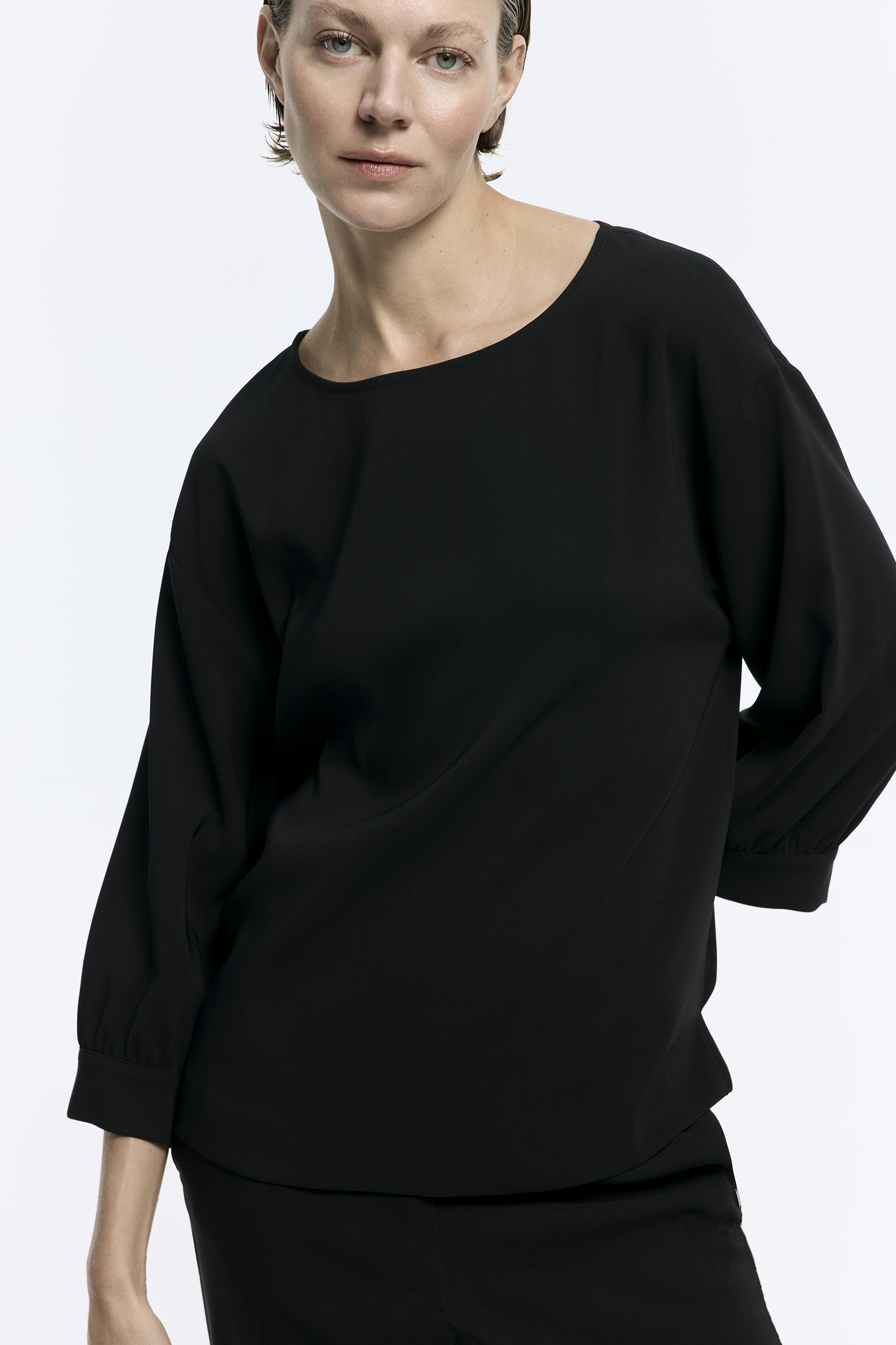 Blouse with loose sleeves