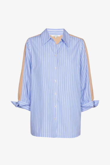 Verspielte Hemdbluse