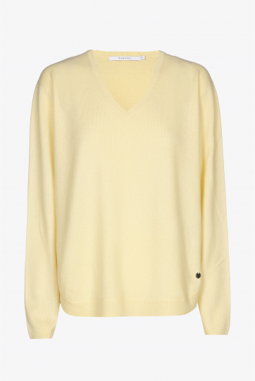 Yellow cashmere pullover with V-neck