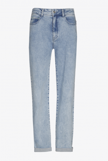 Light blue jeans with straight legs