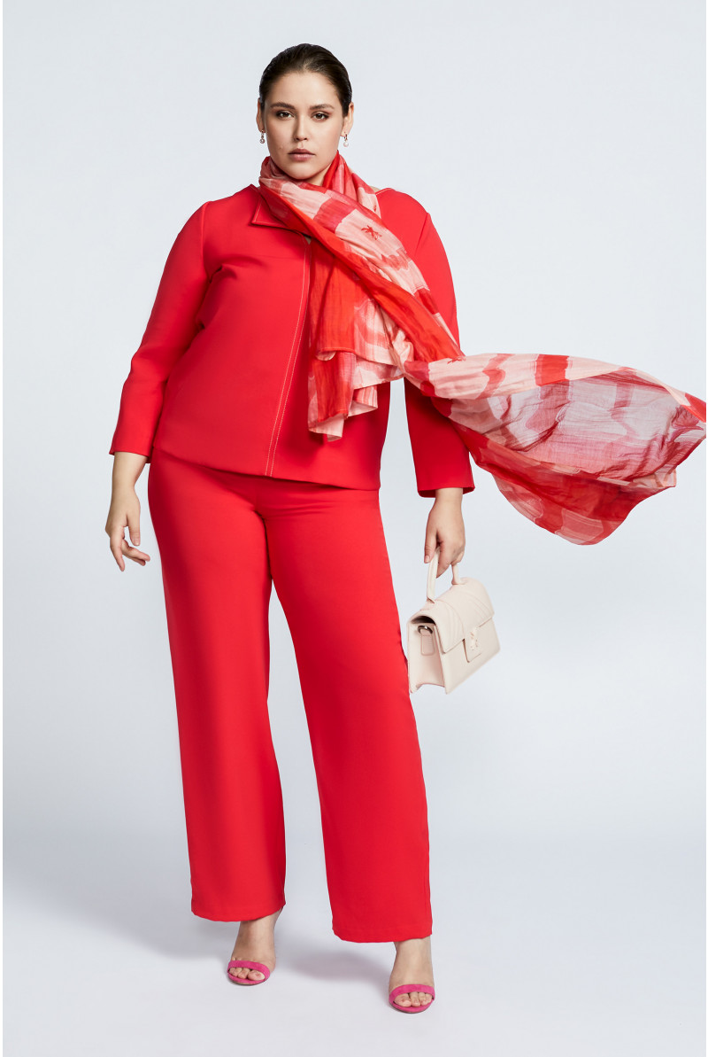 Trousers with elastic
