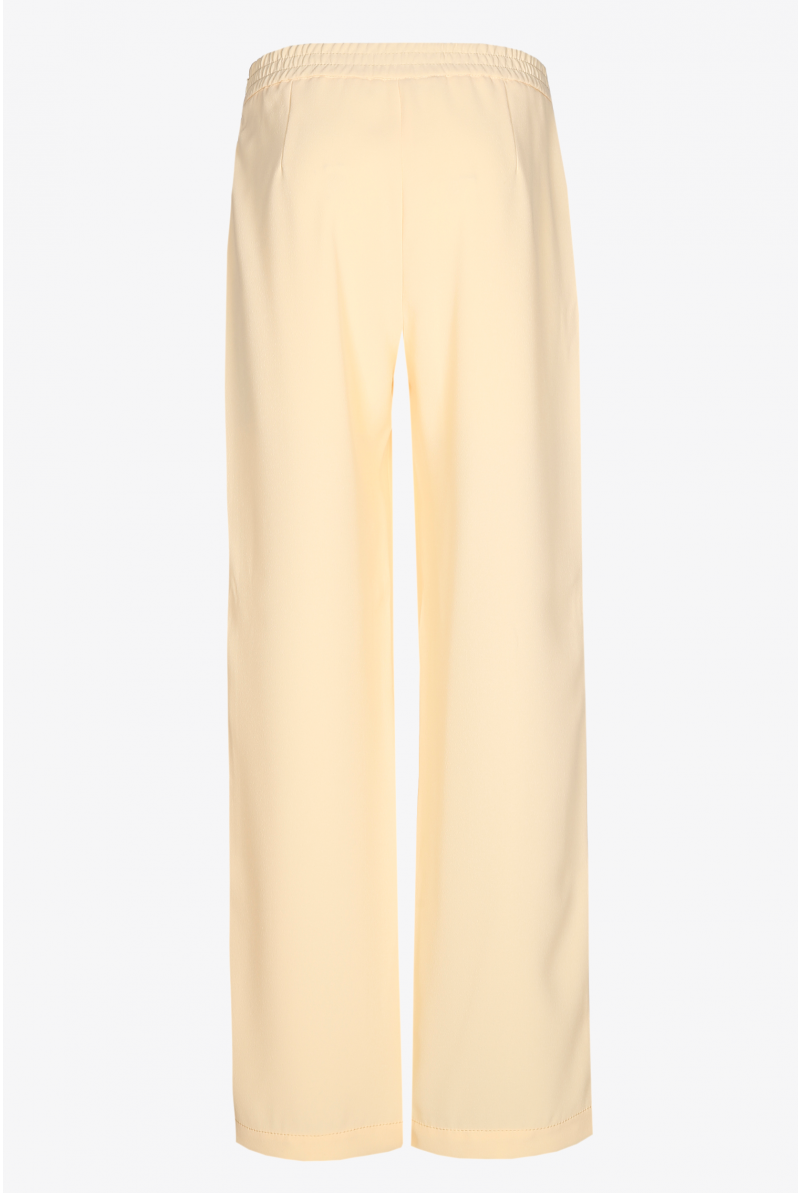 Trousers with elastic