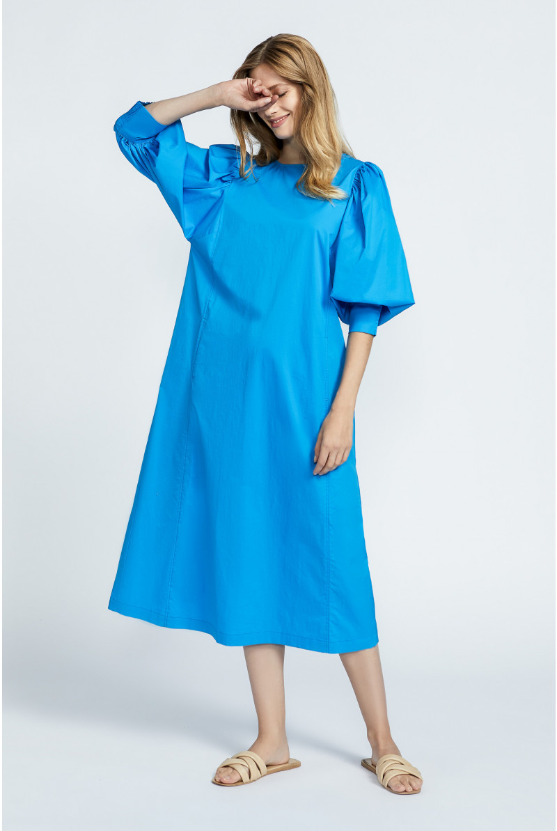 Midi dress with puff sleeves