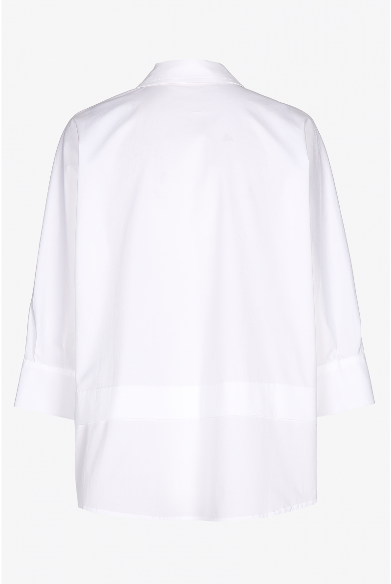Oversized blouse with shirt collar