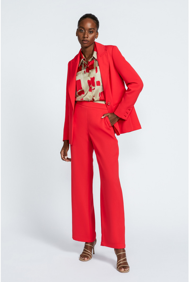 Straight blazer with pockets