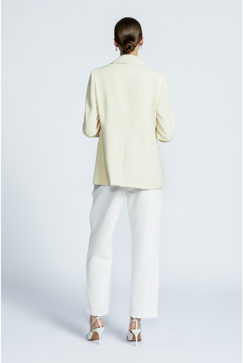 Straight blazer with pockets