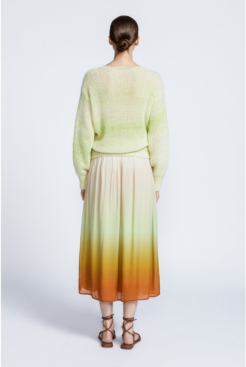 Maxi skirt with gradient