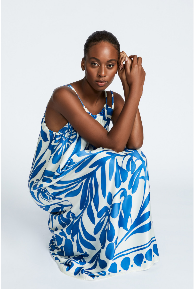 Summery dress with floral print