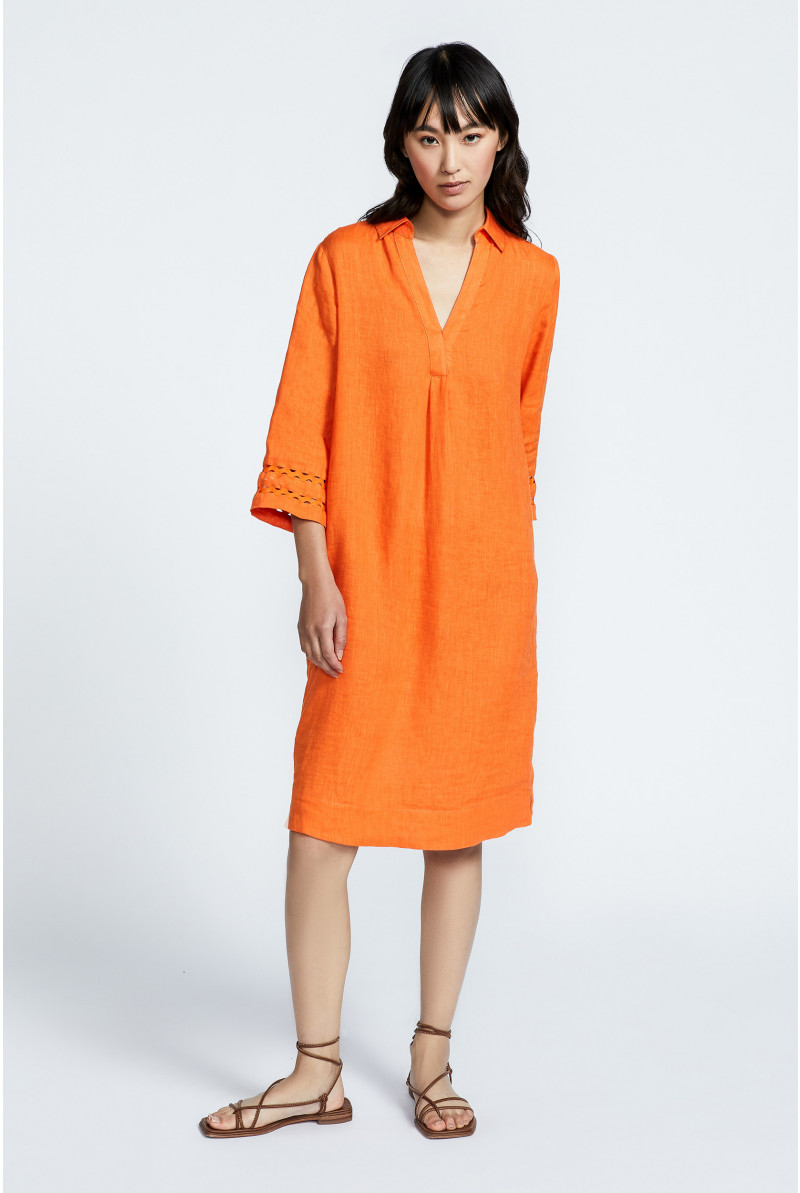 Linen dress with V-neck