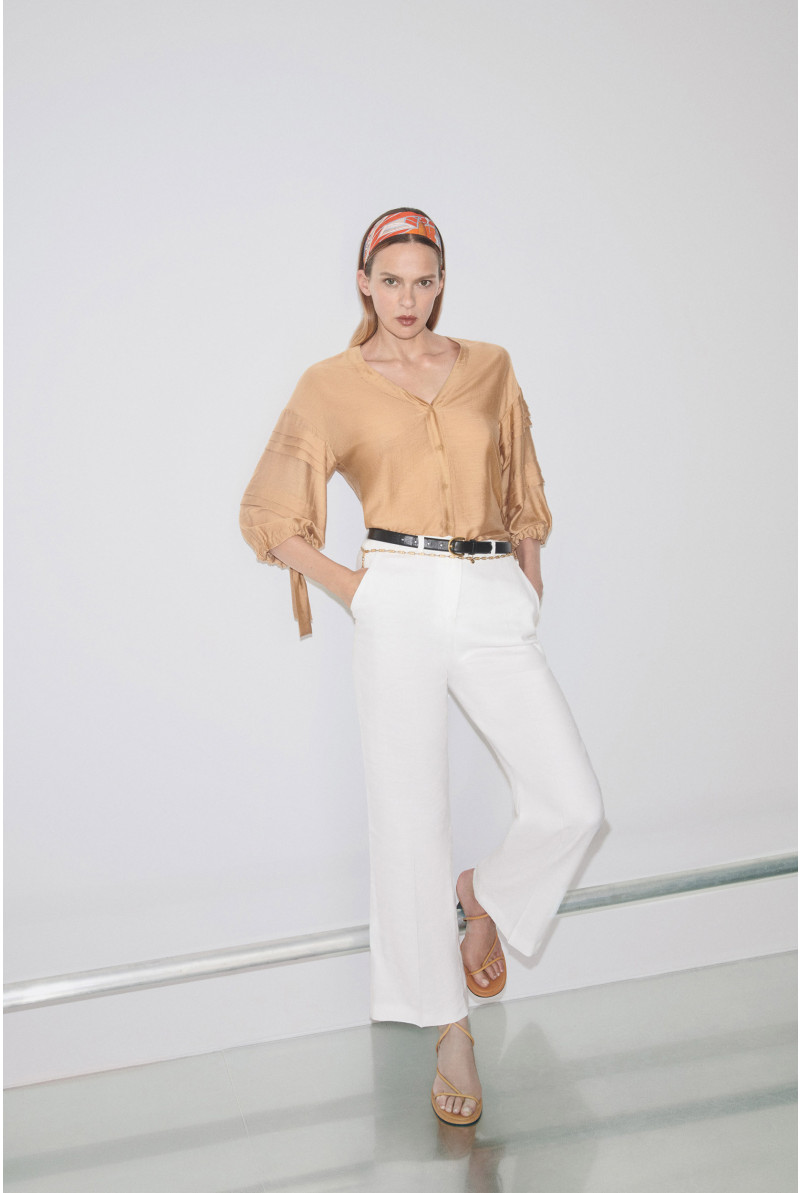 Blouse met satijnglans