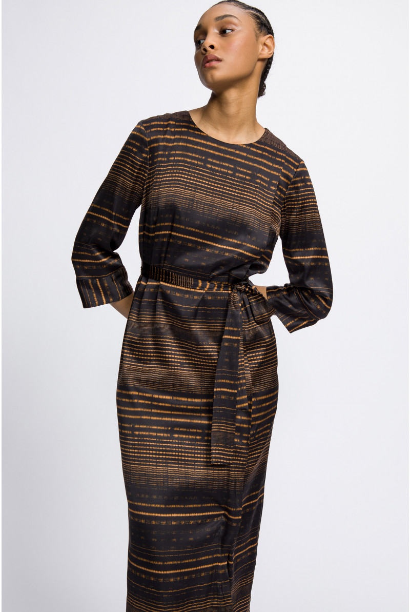 Dress with graphic print