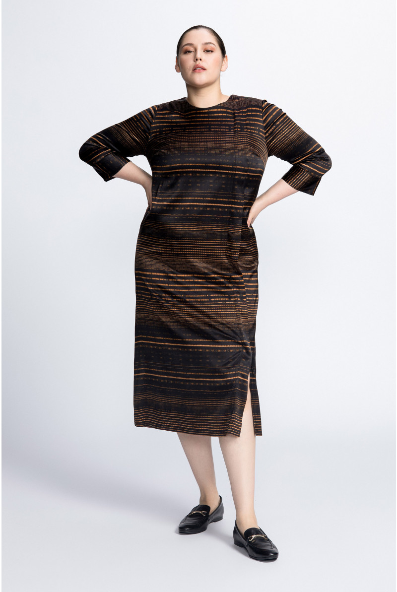 Dress with graphic print