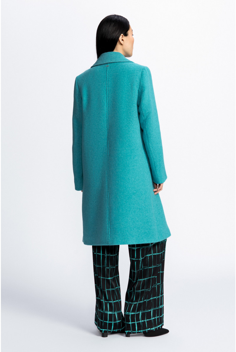 Woollen coat with lapel collar