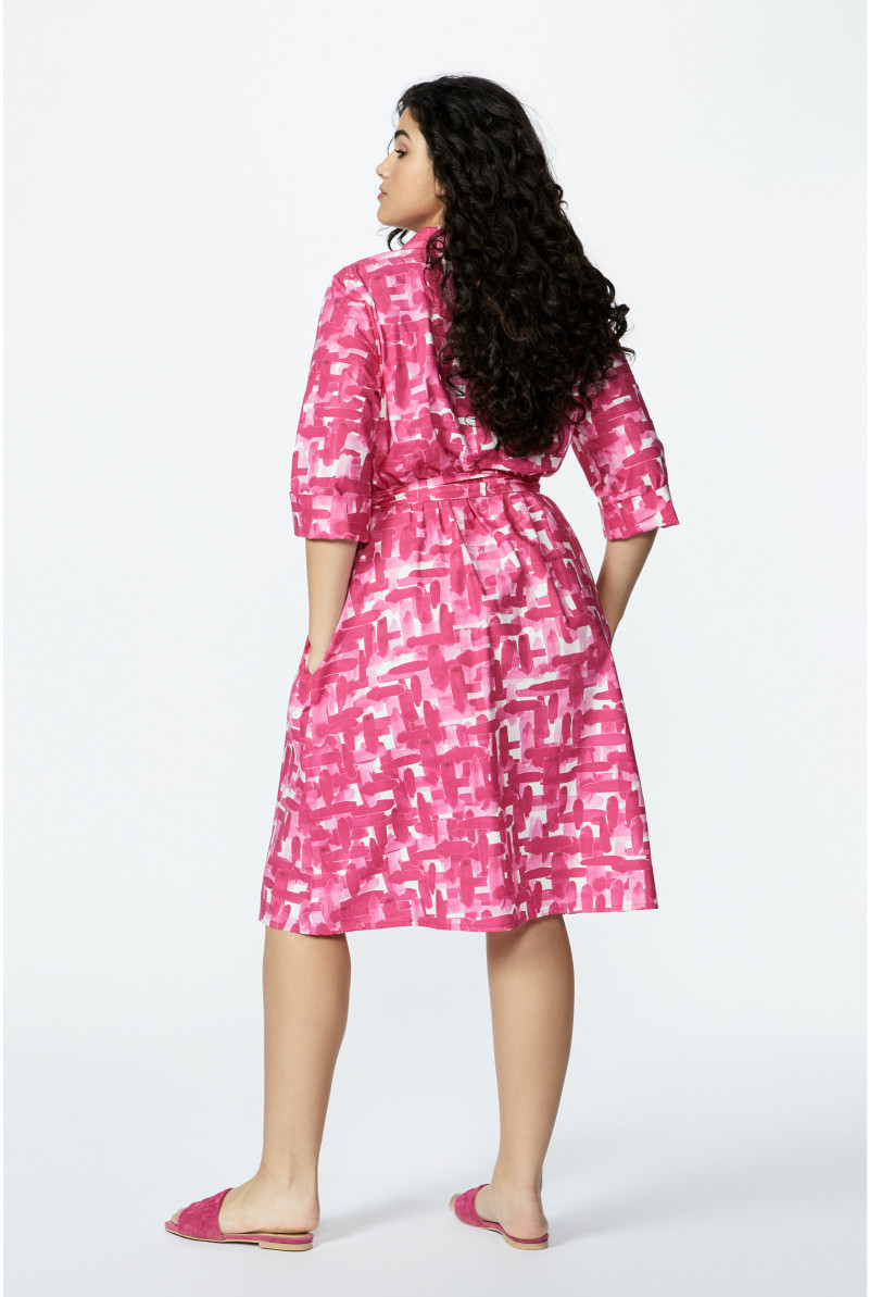 Shirt dress with polygrid print