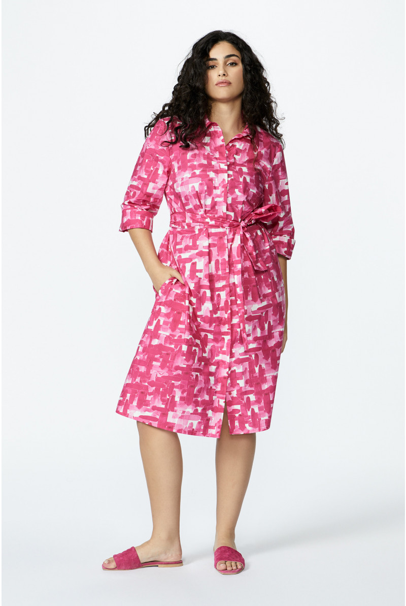 Shirt dress with polygrid print