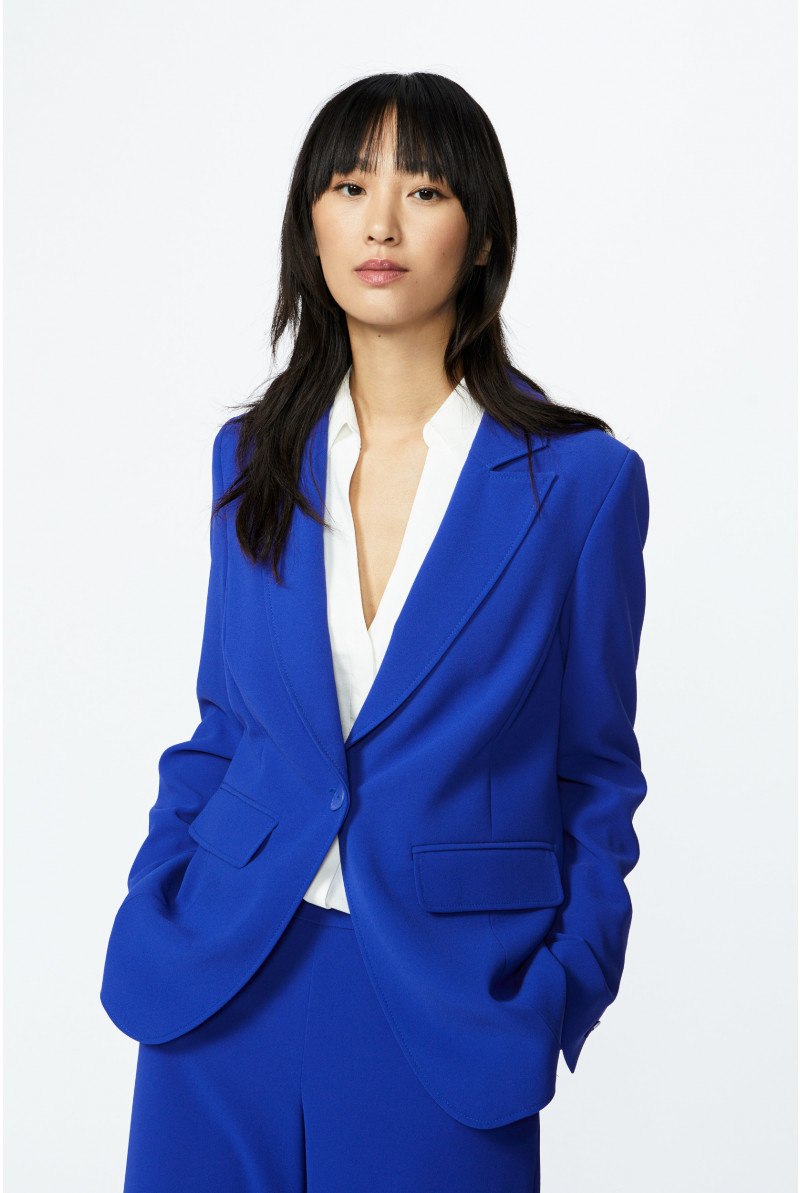 Blazer with subtly rounded hem