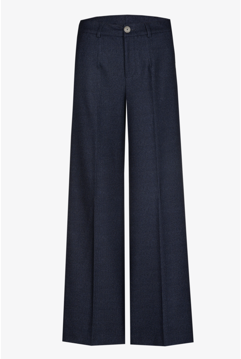 Trousers with chevron print