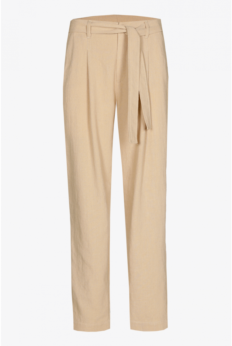 Pantalon carotte à l’aspect lin