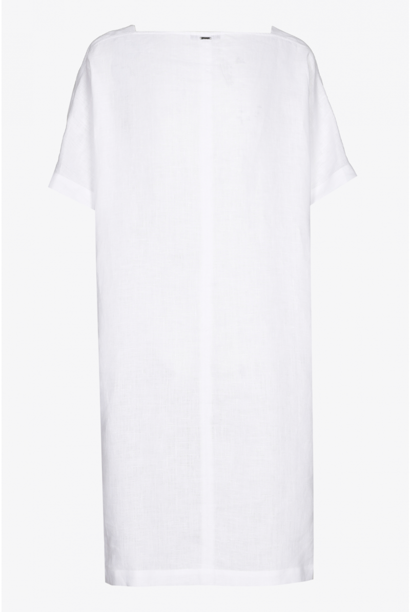 Robe en lin avec poche de poitrine