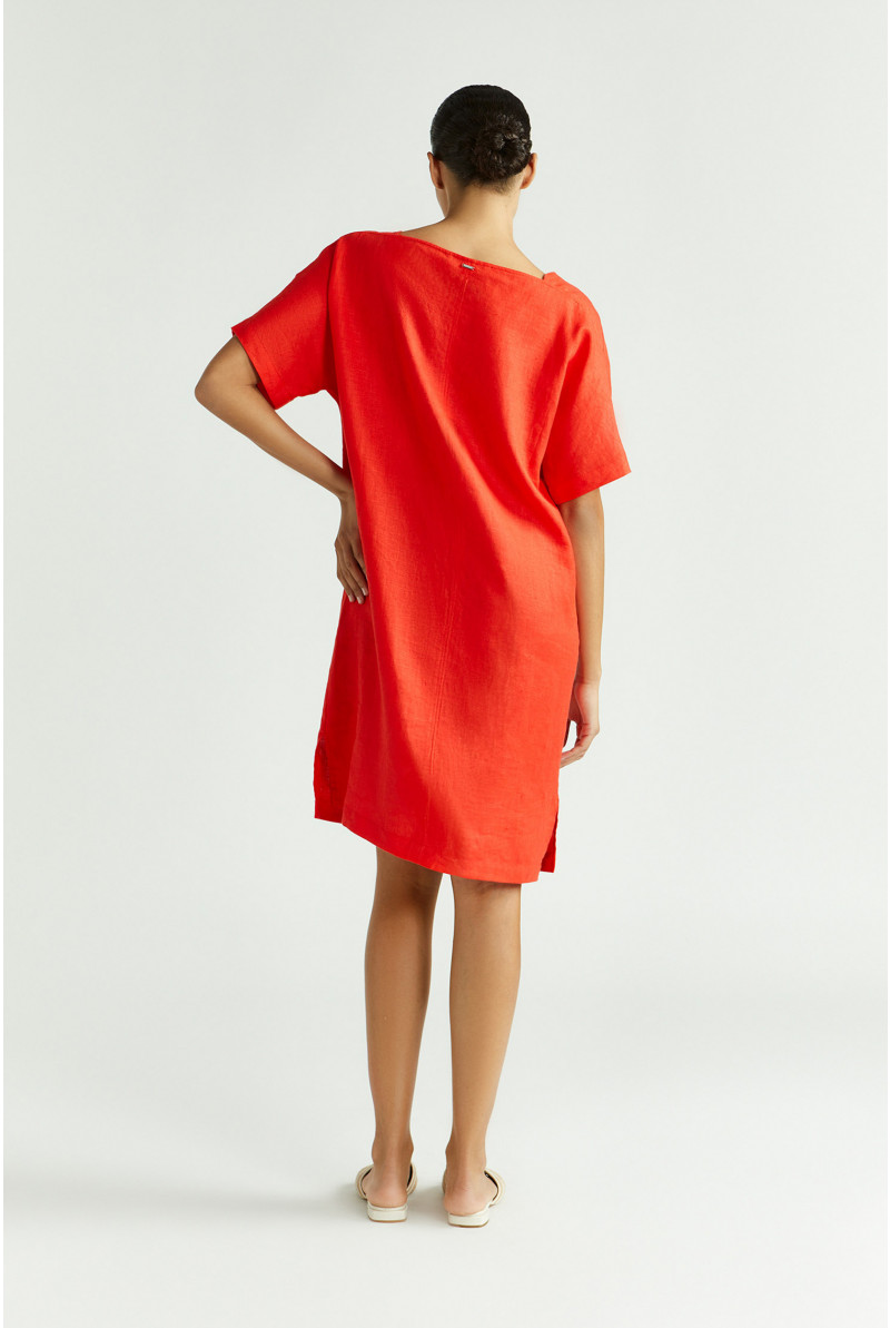 Linen dress with chest pocket