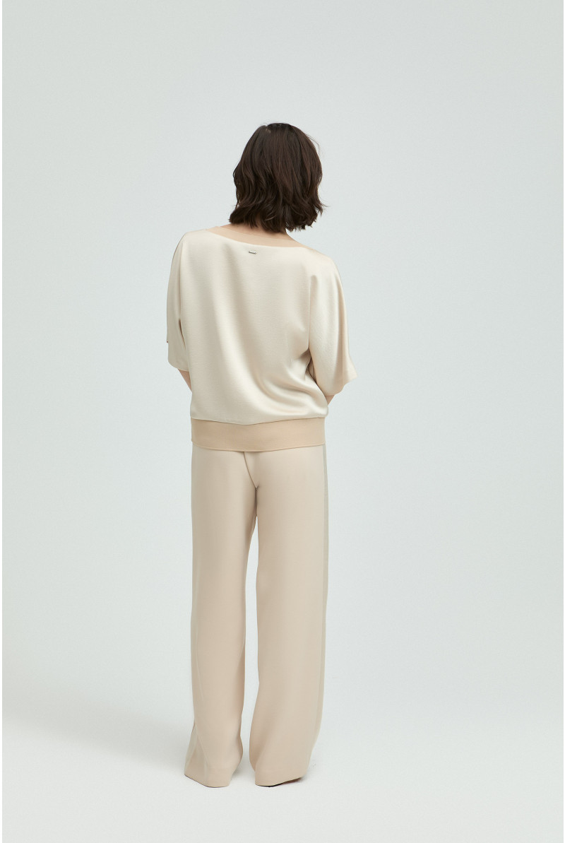 Blouse met korte mouwen