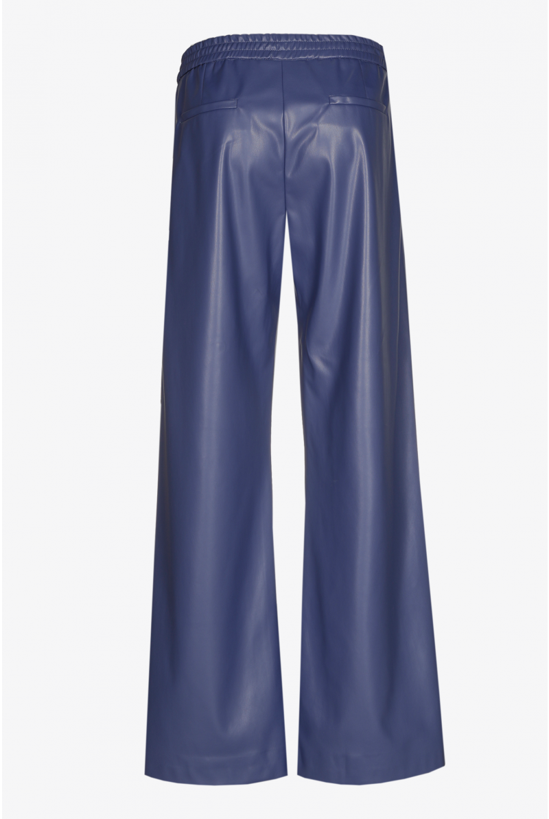 Soepele broek uit faux leather