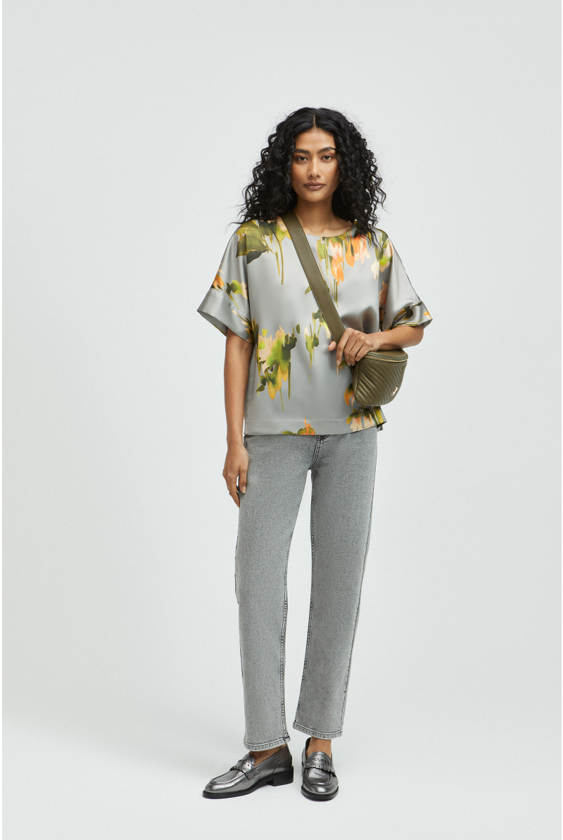 Blouse met aquarel print