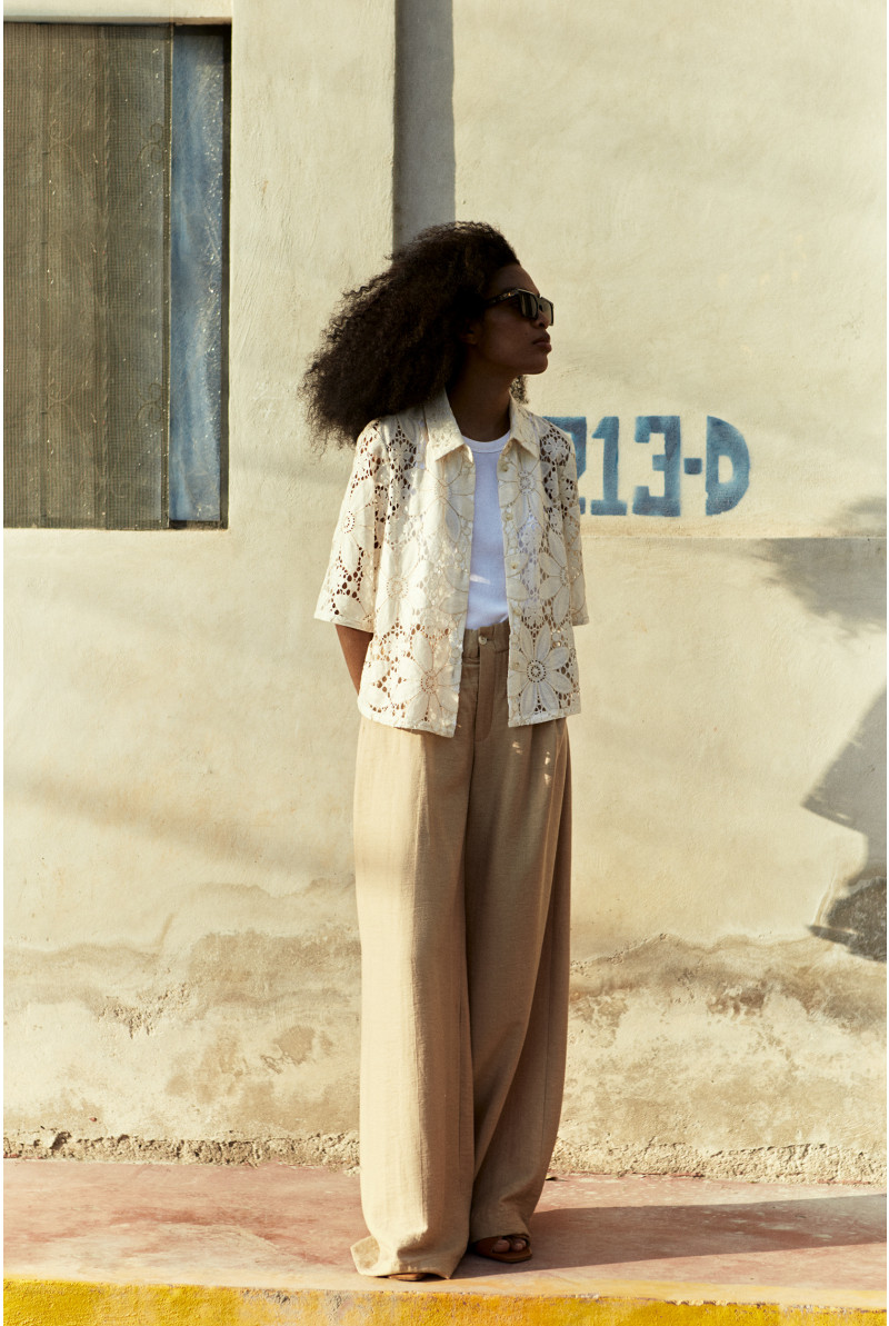 Blouse en broderie anglaise