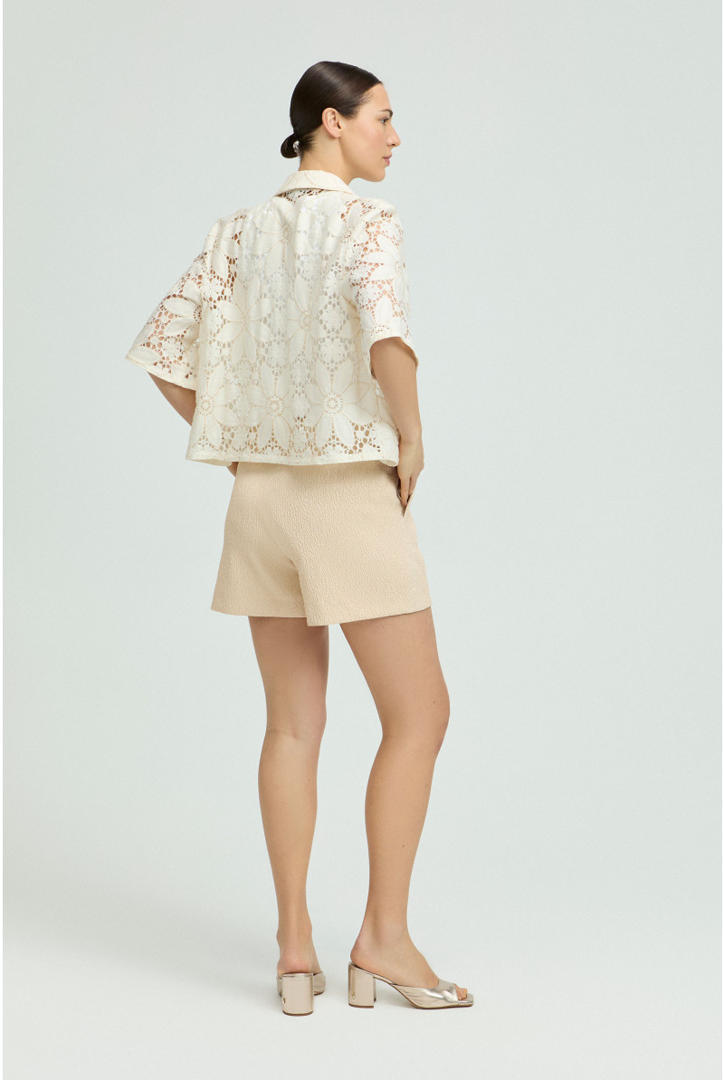 Blouse en broderie anglaise