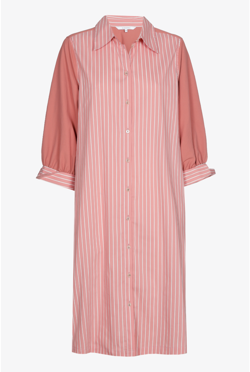 Verspieltes Hemdblusenkleid