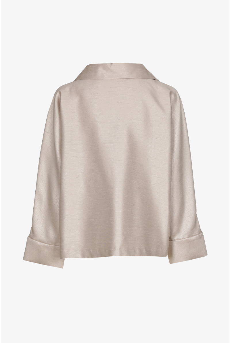 Blouse with luxurious silk look