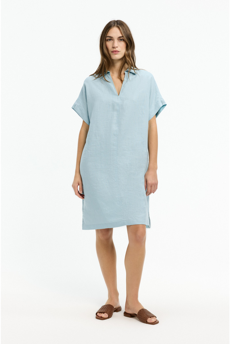 Leinenkleid mit kurzen Ärmeln
