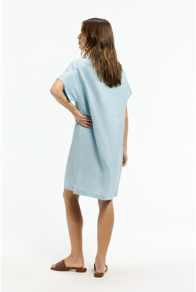 Leinenkleid mit kurzen Ärmeln