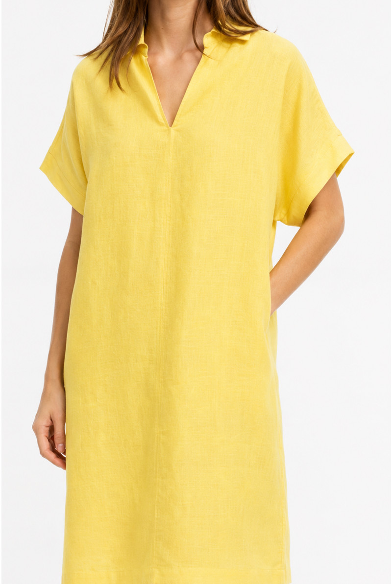 Robe en lin à manches courtes